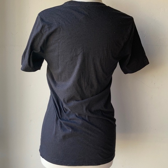 Love Your Color Graphic Tee - Picture 4 of 6